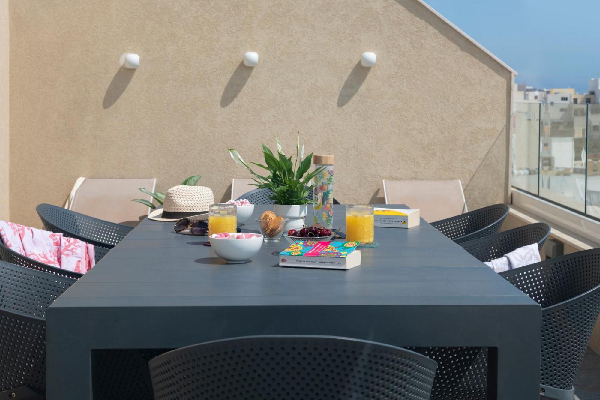 Staymela Apartments - Kappara Buitenkant foto